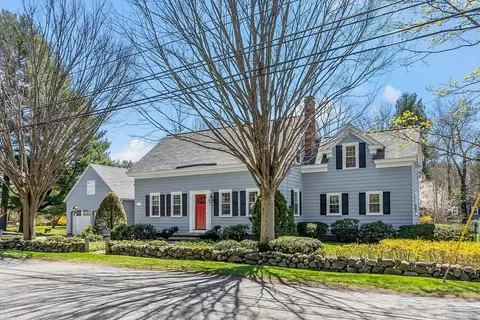 40 Bellevue Rd, Andover, MA 01810