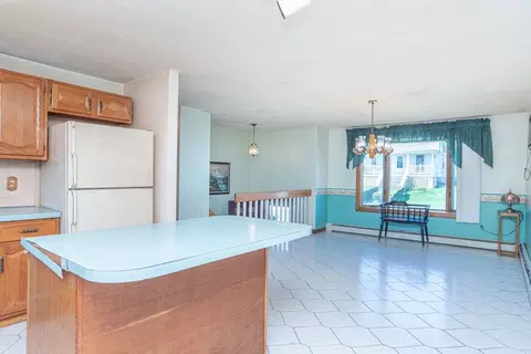 Kitchen - 44 Ocean Ave, Warwick, RI 02889 photo 5 of 6