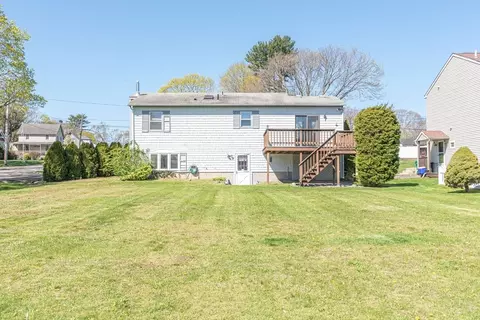 Exterior - 44 Ocean Ave, Warwick, RI 02889 photo 4 of 7
