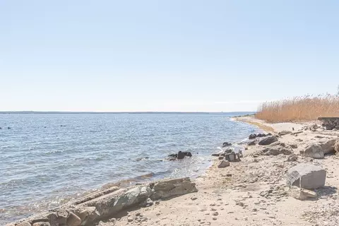 View/Area - 44 Ocean Ave, Warwick, RI 02889 photo 1 of 1