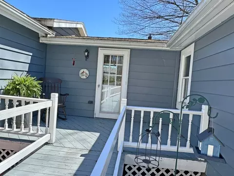 Exterior - 39 Pleasant St, Conway, MA 01341 photo 1 of 11