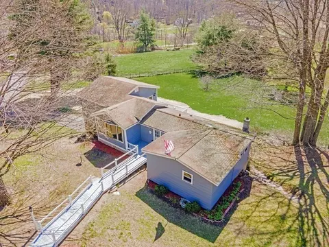 Exterior - 39 Pleasant St, Conway, MA 01341 photo 7 of 11