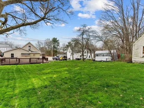 Exterior - 3 Douglas Rd, Webster, MA 01570 photo 8 of 8