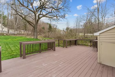 Exterior - 3 Douglas Rd, Webster, MA 01570 photo 3 of 8