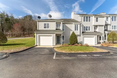 257 Sabin St #15, Putnam, CT 06260