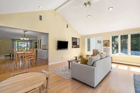 Living - 14 Highview Dr, Hingham, MA 02043 photo 6 of 6