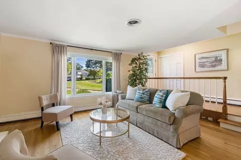 Living - 14 Highview Dr, Hingham, MA 02043 photo 1 of 6