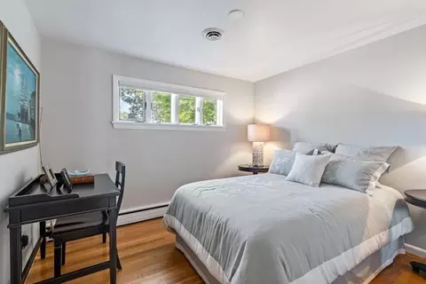 Bedroom - 14 Highview Dr, Hingham, MA 02043 photo 5 of 6