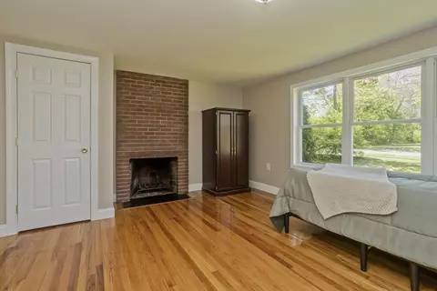 1883 Parker St, Springfield, MA 01128 photo 26