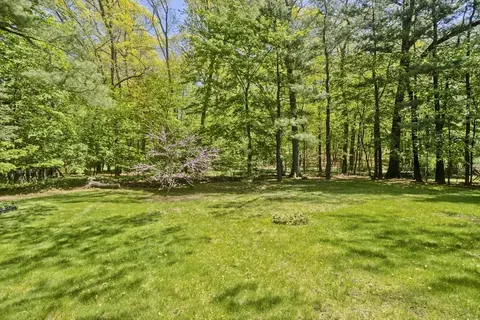 1883 Parker St, Springfield, MA 01128 photo 34