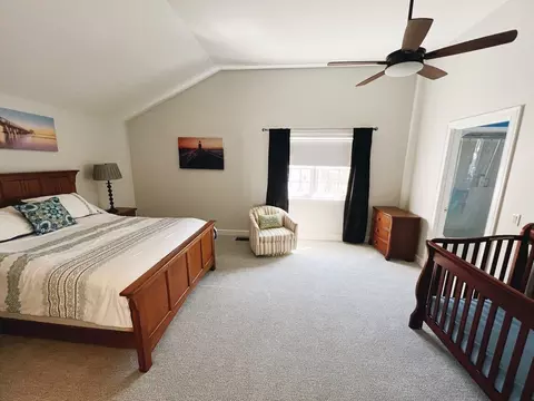 Bedroom - 209 Dunrobin Rd, Mashpee, MA 02649 photo 3 of 6