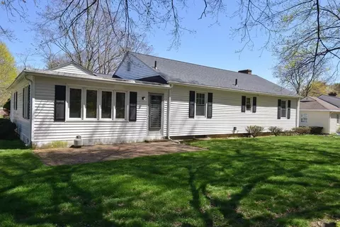 Exterior - 99 Talbot Rd, Springfield, MA 01119 photo 3 of 5