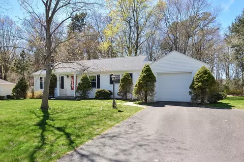 Exterior - 99 Talbot Rd, Springfield, MA 01119 photo 2 of 5