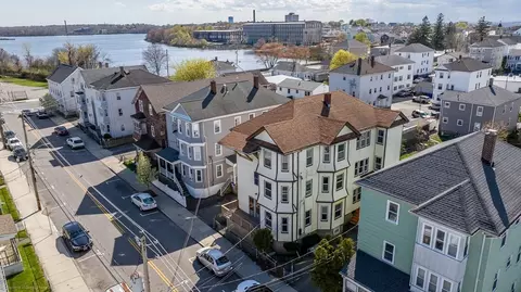 View/Area - 481 E Main St, Fall River, MA 02724 photo 3 of 4