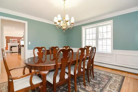 Dining - 23 Vincent Rd, Mendon, MA 01756 photo 3 of 4