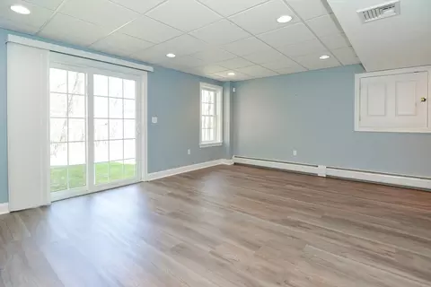 Living - 23 Vincent Rd, Mendon, MA 01756 photo 7 of 7