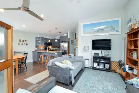 82 Main St # A, Winthrop, MA 02152