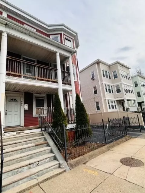 663 Columbia Rd, Boston, MA 02125