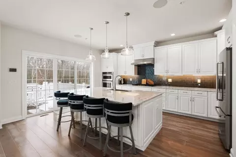 Kitchen - 91 Phoebe St # 91, Methuen, MA 01844 photo 4 of 5
