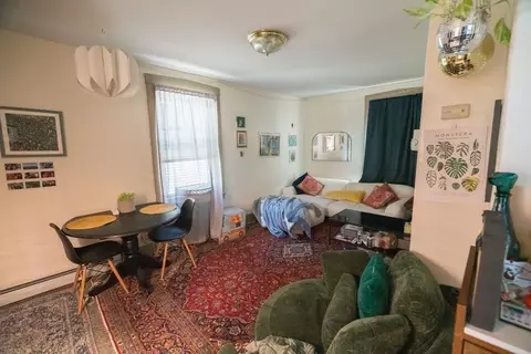 Bedroom - 351 Main St, Amherst, MA 01002 photo 4 of 4
