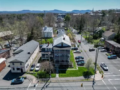 351 Main St, Amherst, MA 01002