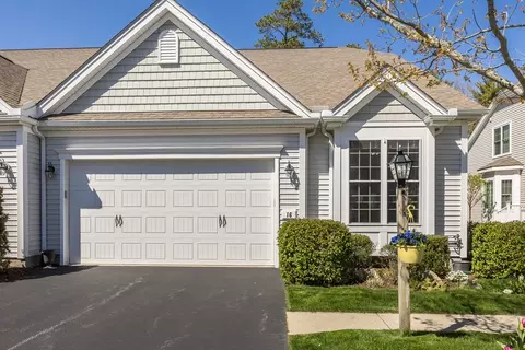 16 Shinglewood, Plymouth, MA 02360