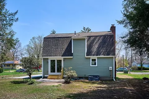 Exterior - 10 Beyer Dr, Easthampton, MA 01027 photo 2 of 6
