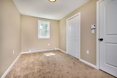 Bedroom - 10 Beyer Dr, Easthampton, MA 01027 photo 3 of 5