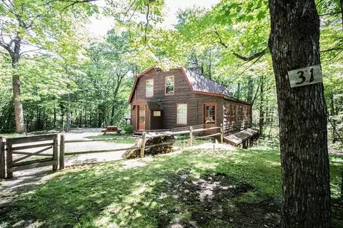 31 Flagg Hill Rd, Heath, MA 01346