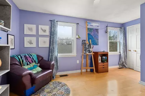 Living - 12 Oak Ridge Dr #3, Maynard, MA 01754 photo 5 of 7