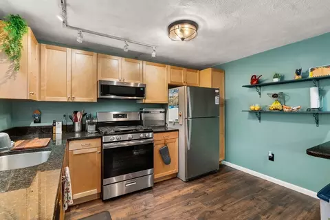 Kitchen - 12 Oak Ridge Dr #3, Maynard, MA 01754 photo 4 of 4