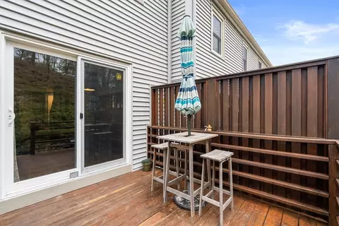 Exterior - 12 Oak Ridge Dr #3, Maynard, MA 01754 photo 5 of 9