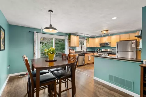 Kitchen - 12 Oak Ridge Dr #3, Maynard, MA 01754 photo 1 of 4