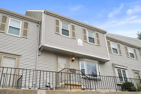 Exterior - 12 Oak Ridge Dr #3, Maynard, MA 01754 photo 9 of 9