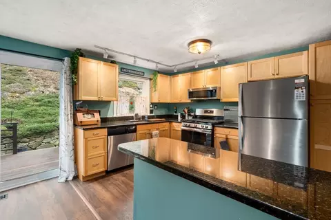 Kitchen - 12 Oak Ridge Dr #3, Maynard, MA 01754 photo 2 of 4