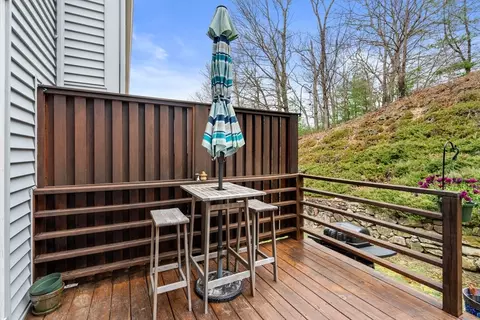 Exterior - 12 Oak Ridge Dr #3, Maynard, MA 01754 photo 4 of 9