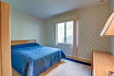 Bedroom - 14 Seneca Rd, Canton, MA 02021 photo 3 of 4
