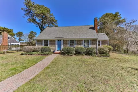 56 Meadow Brk, Chatham, MA 02650