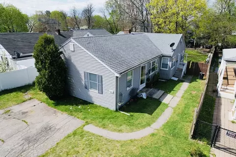 249 Huntington Ave, Boston, MA 02136