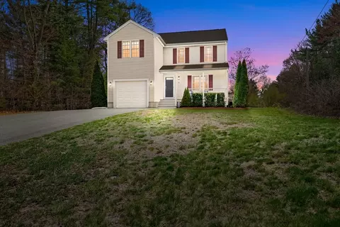 9 Crestwood Dr, Norton, MA 02766