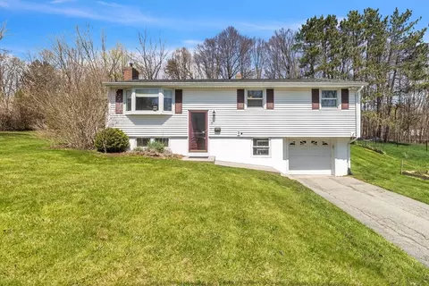 5 Linden Dr, South Hadley, MA 01075