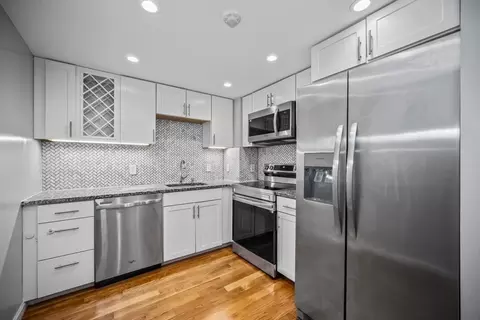 185 Quincy Shore Dr #A47, Quincy, MA 02171