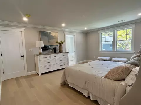 Bedroom - 1039 Greendale Ave, Needham, MA 02492 photo 2 of 2