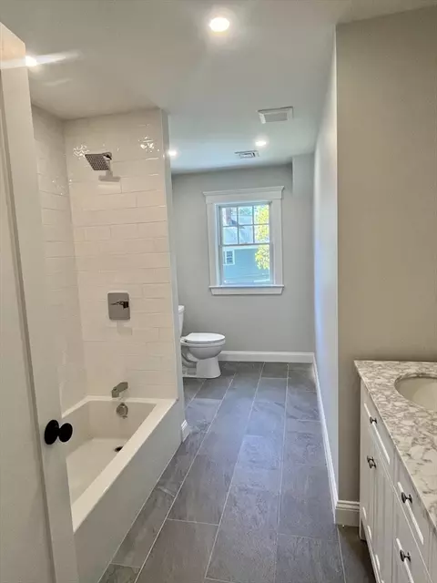 Bath - 1039 Greendale Ave, Needham, MA 02492 photo 3 of 7