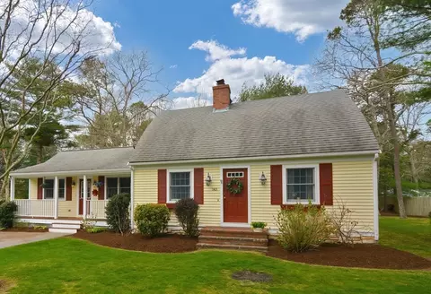 143 S Meadow Rd, Plymouth, MA 02360