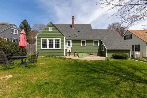 Exterior - 11 Benjamin Rd, Worcester, MA 01602 photo 3 of 5