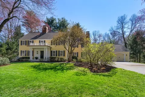 12 Darvell Dr, Sudbury, MA 01776