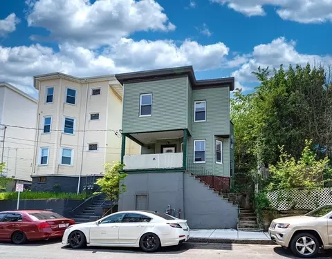 85 Marlborough St, Chelsea, MA 02150