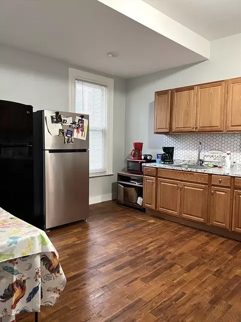 Kitchen - 70 Sherman St, Springfield, MA 01109 photo 1 of 1