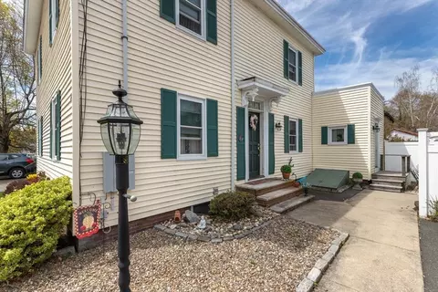 15-17 Harris St, Salem, MA 01970